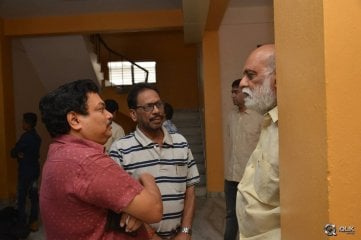 Venkaiah Naidu at Om Namo Venkatesaya Movie Special Show